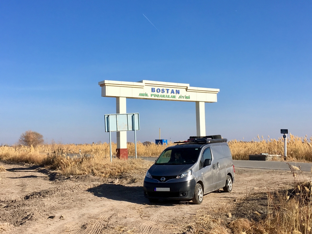 Uzbekistanin halki ja takaisin Kazakstaniin